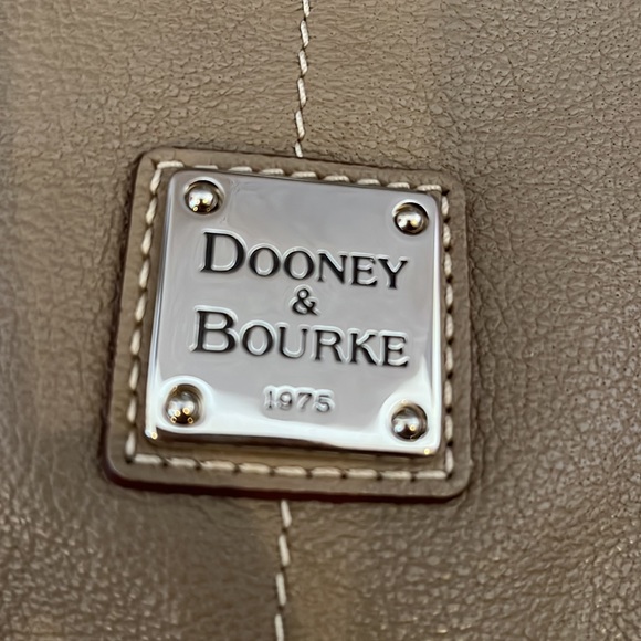 Rooney and Bourke Camel Shoulder bag - Picture 7 of 7